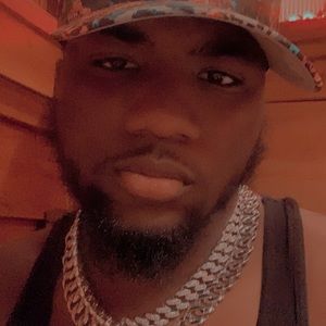 Meet your Posher, Devonta